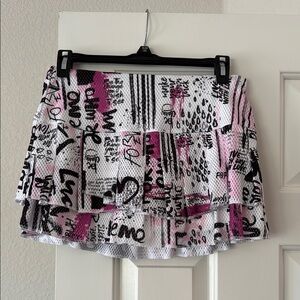 Lucky in Love Trendy White, Black and Pink Graphic Skirt-S. Very Good.